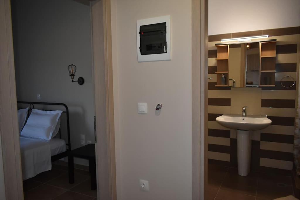 Smailis Apartment 2 Λυγουριό Εξωτερικό φωτογραφία